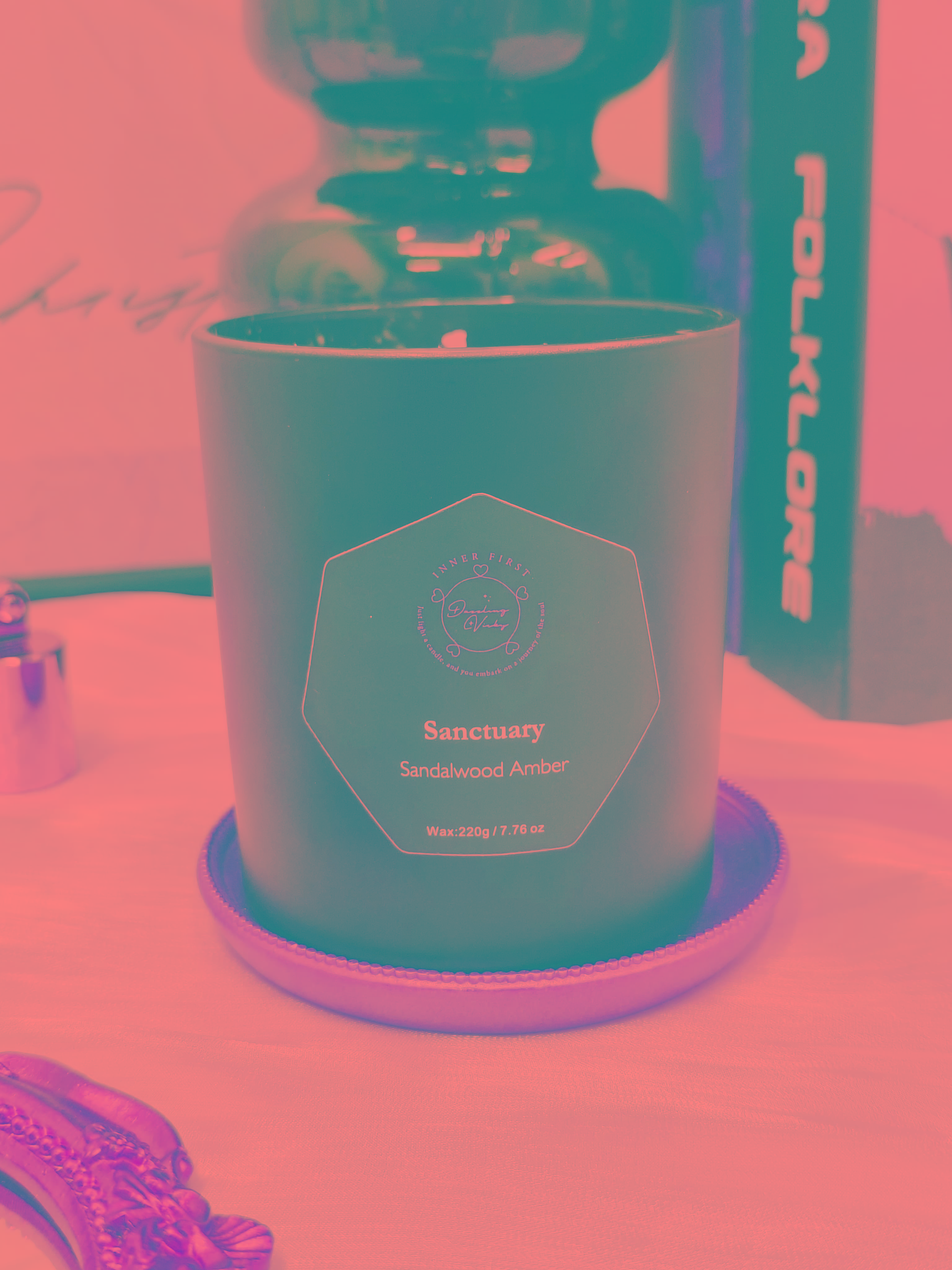 Sanctuary Sandalwood Amber Radiant