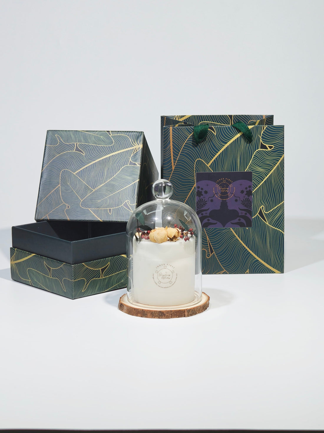 The Perfect Gift: Elegant Flower Candles